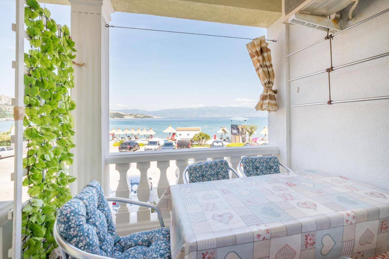 Beach Holiday Baska Екстериор снимка
