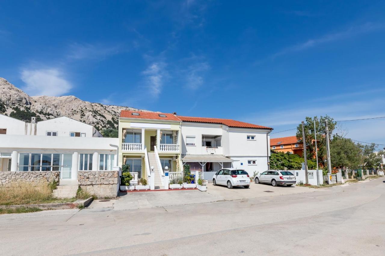 Beach Holiday Baska Екстериор снимка